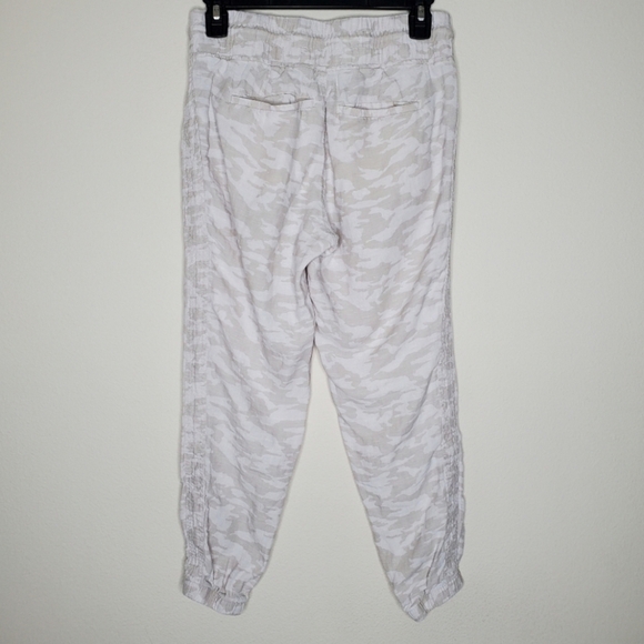 Athleta Tan Beige Camo Print High Rise Cabo Tide Linen Jogger Pants - Picture 6 of 10
